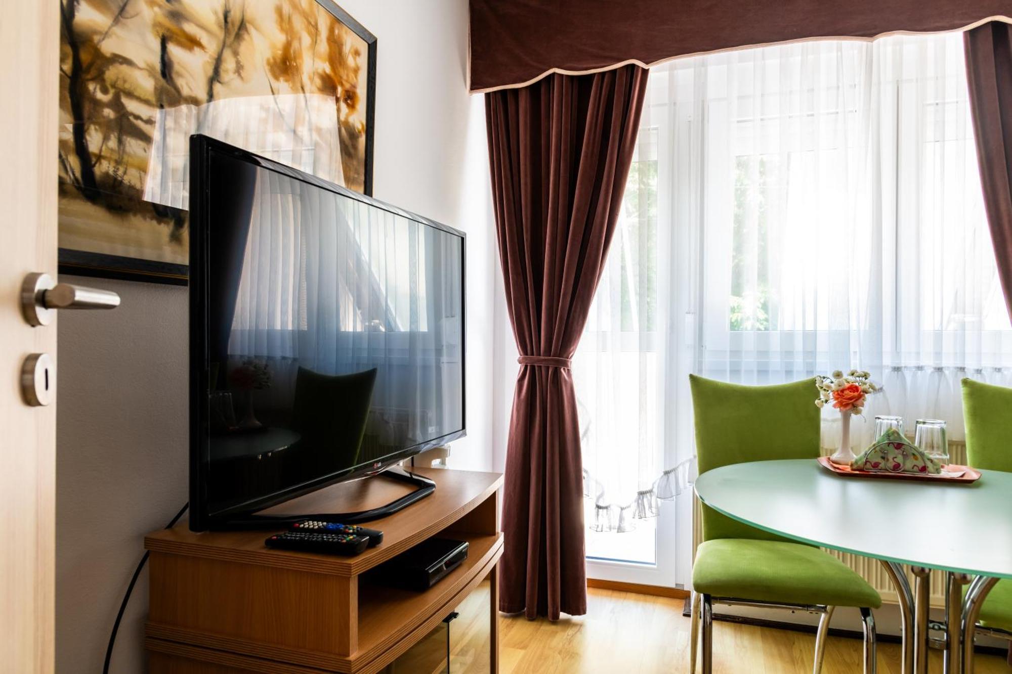 Magdalena Apartmanhaz Keszthely Extérieur photo